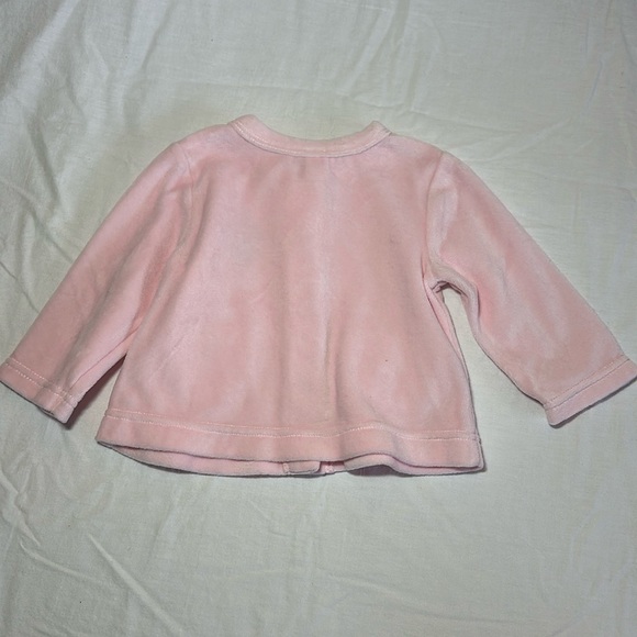 LIKE NEW Velour 0-3 month  2-piece outfit. - Picture 5 of 6